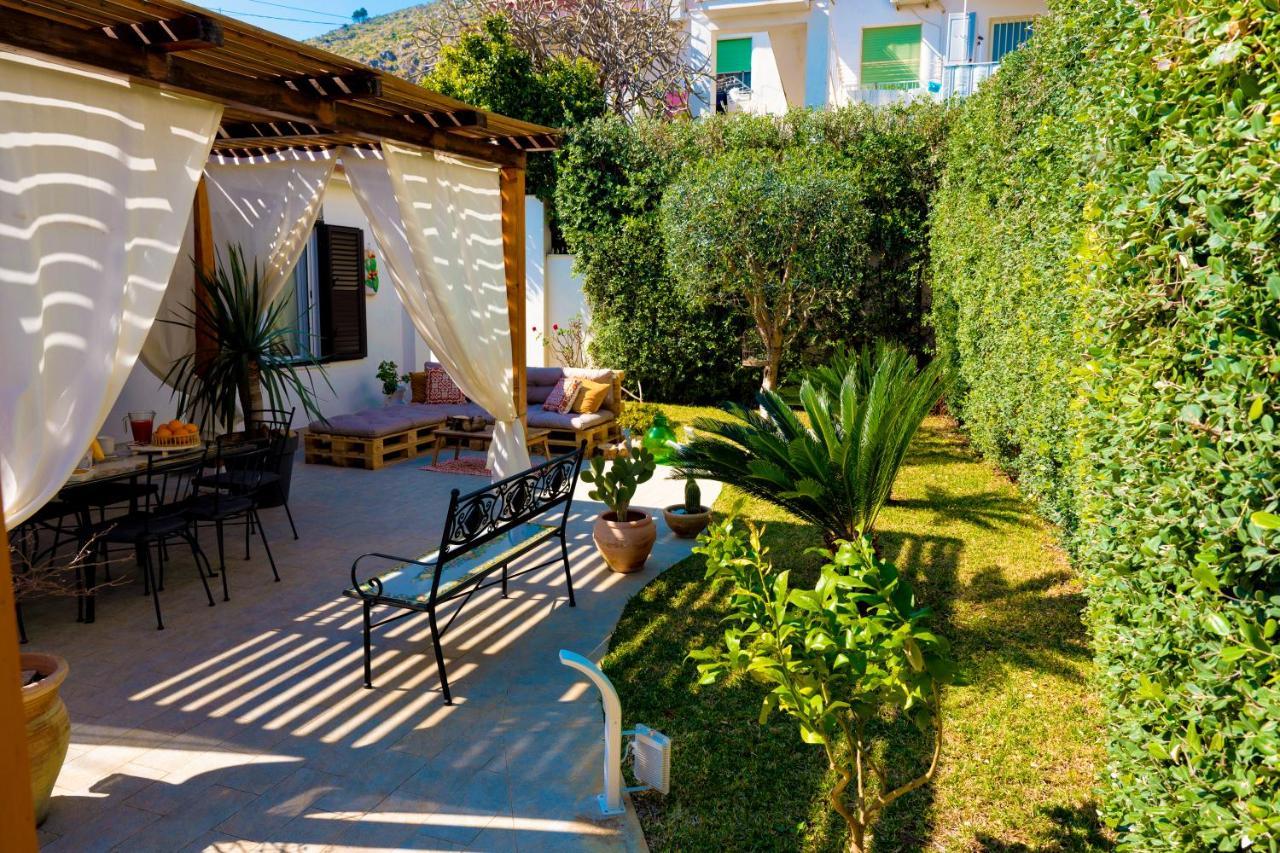 Villa Cinzia-150 Mt From The Beach Mondello Ngoại thất bức ảnh